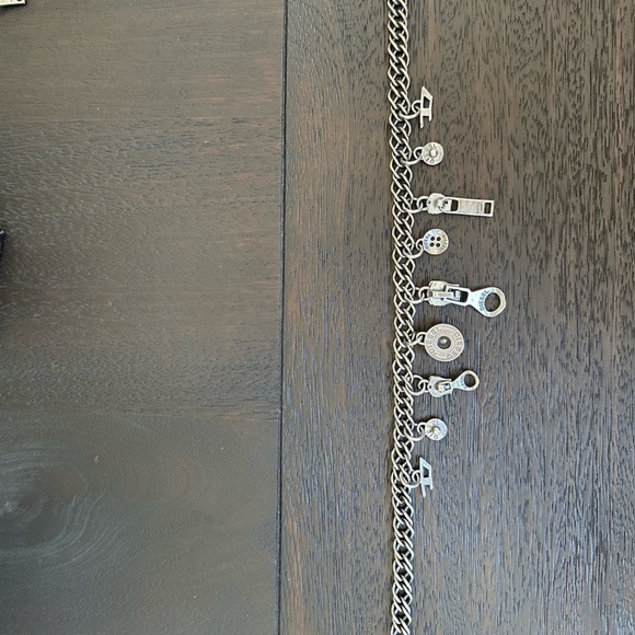 Diesel vintage sterling silver denim fastener charm necklace. - Picture 6 of 6